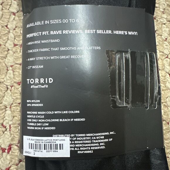 Torrid  Plus Full-Length Comfort Waist With Pockets Leggings Stars New SZ 2X - Picture 3 of 4